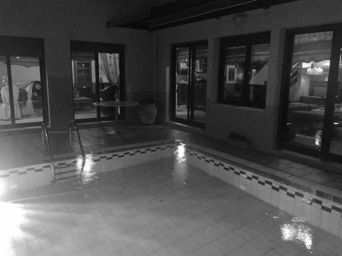 4-Seasons Pool Villa Near Meteora Tríkala Zewnętrze zdjęcie