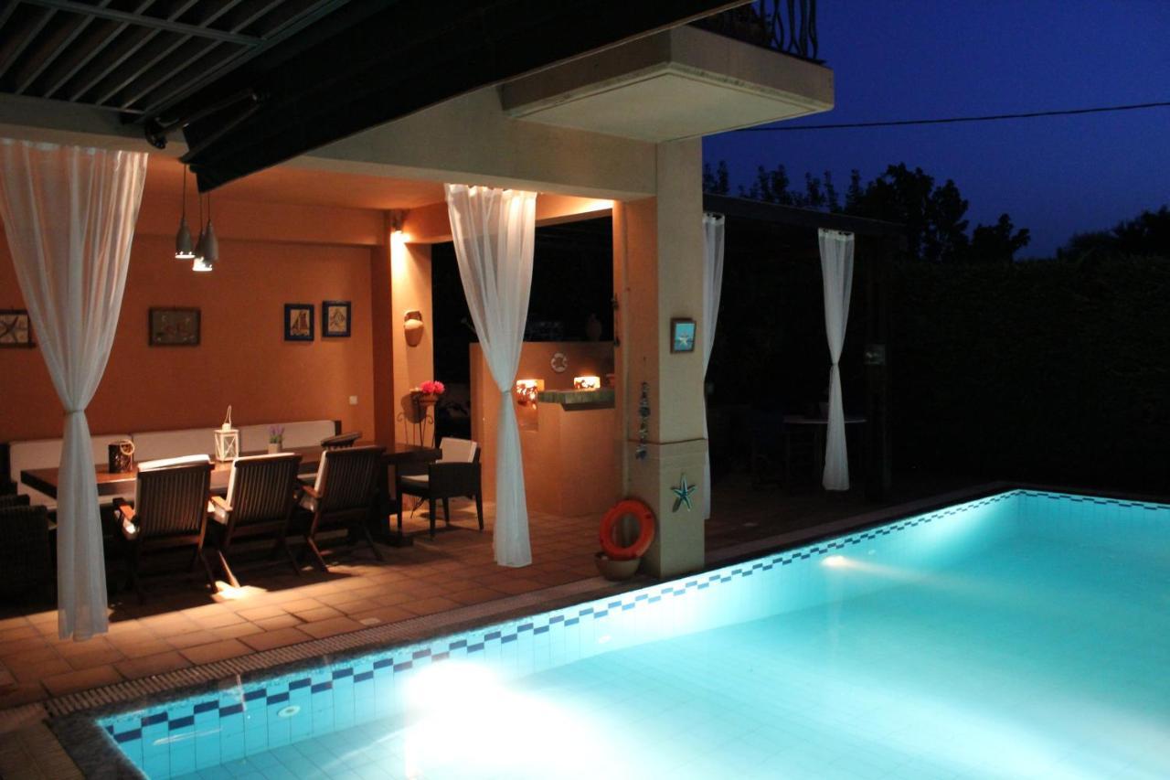 4-Seasons Pool Villa Near Meteora Tríkala Zewnętrze zdjęcie